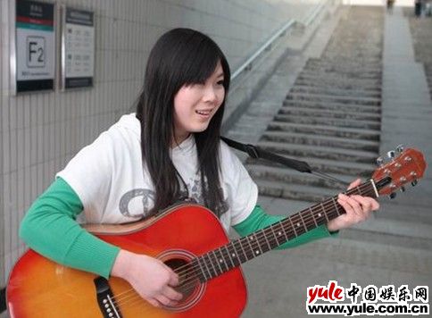 《<em>西单站</em>》爱音乐独家首发 <em>任月丽</em>告别西单踏